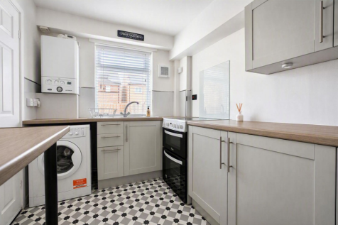Normanby Road, Ormesby, TS7 photo 3
