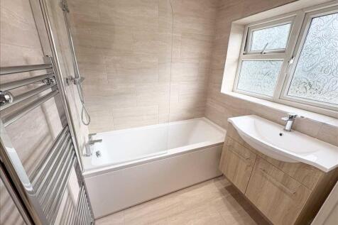 Manor Crescent, Kirkby In Ashfield photo 5