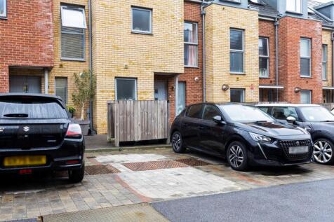Tintern Bank, Flat 16-017.JPG