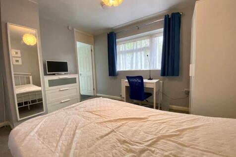 Marymead Court, Stevenage photo 3