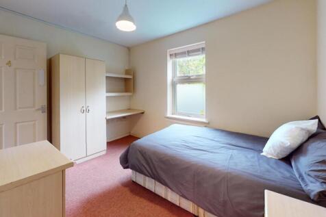Carlton Close, Loughborough photo 5