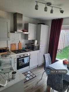 Bloor Homes, Stratford Upon Avon, CV37 photo 5