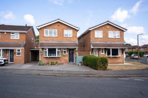 64 Leybourne Crescent53.jpg