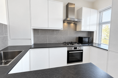 1 bed flat to rent St Helen's Rd, Norbury, London