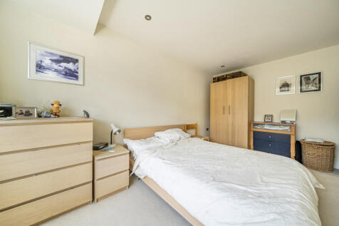 1315363-7-685eb03...