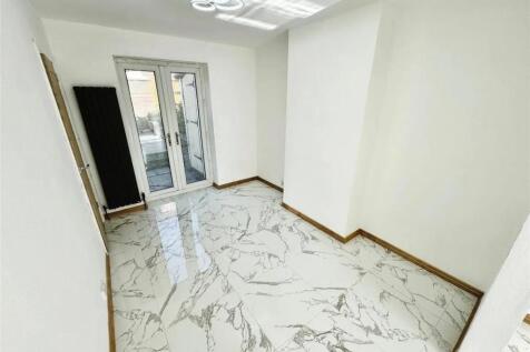 dining room.jpg