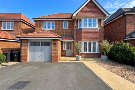 Esthwaite Close