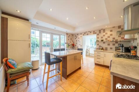 44 Brooke Road West (18 of 24).jpg