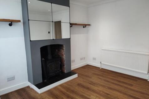 Holborough Road, Snodland, Kent photo 3