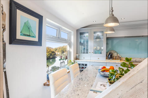 A30 - Flat 1 Heron Creek, Newton Ferrers - 250929