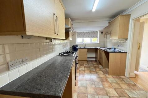 Geneville Rise, Amesbury, Wiltshire photo 3