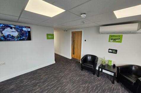 CommunalWaiting Area