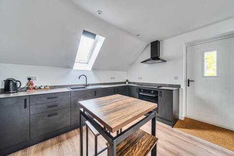 1356069-8-68f271f...