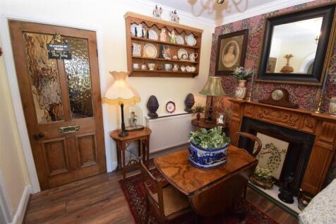 Living Room/Bedroom 3