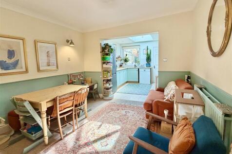 29 Severn St-7.jpg