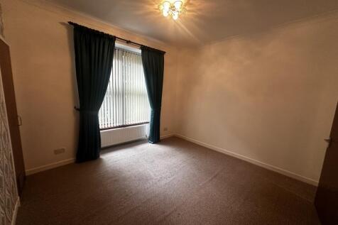 Barnes St, Barrhead, G78 photo 4