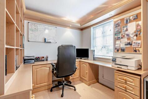 Office/Bedroom
