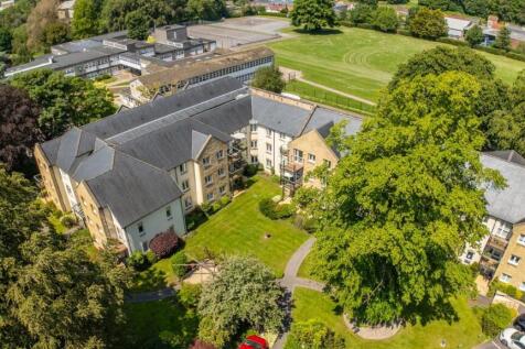 Holmcroft Court