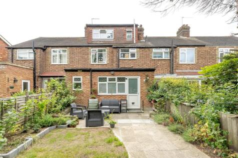 Richmond Avenue, E4