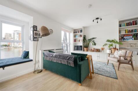 Pepys Crescent, E16