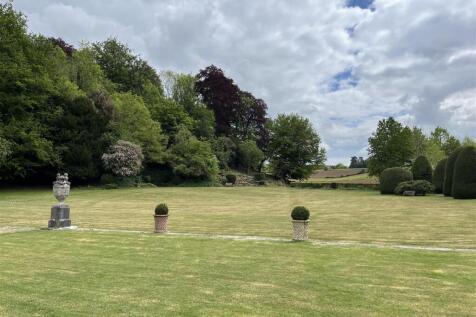 8. New communal garden.JPG
