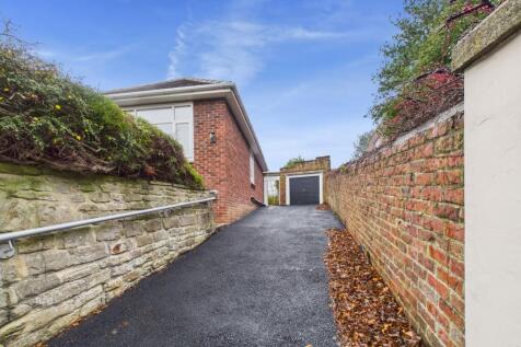 Driveway &amp; Garage