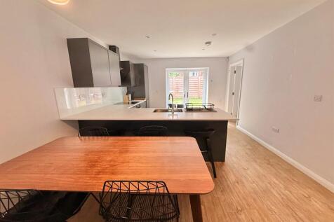 Moseley Road, Fallowfield, Manchester photo 5