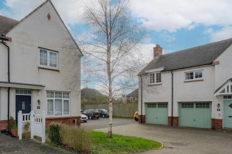 54 Loftus Avenue-1.jpg