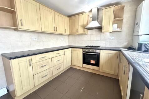 High Road, Benfleet photo 4
