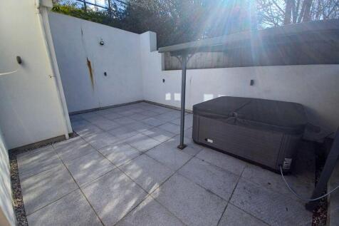 Rear Courtyard