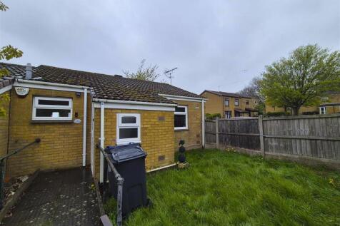 Lysander Road Rubery 1.jpg