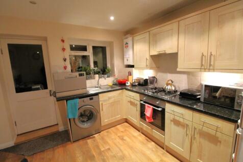 Albert Road, Romford, Essex, RM1 photo 3