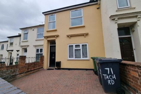 5-bed terraced on 71 Tachbrook Road, Leamington Spa, £2,650/mo
