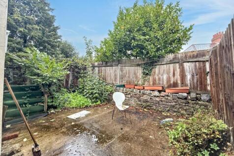 Property Image 25