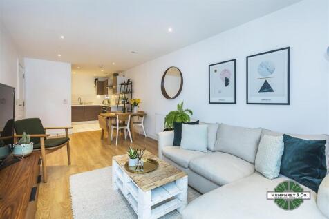 44 Merlin Heights-014.jpg
