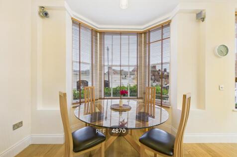 Kitchen / Living area