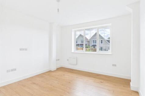 Brambletye Park Road, Redhill, Surrey, RH1 photo 3