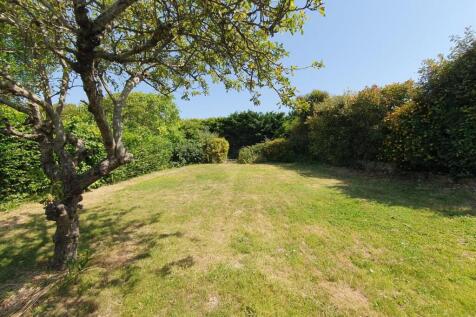 .Rear Garden 2.jpeg