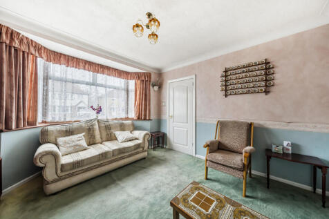 1372930-4-690cbcc...