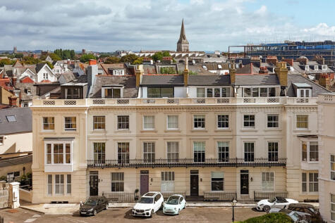 Southsea, PO5 - property photo