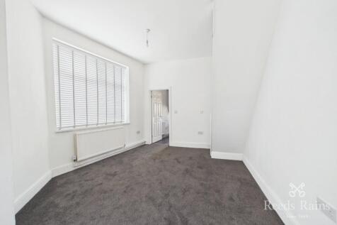 Salisbury Street, Stockport, Greater Manchester, SK5 photo 4