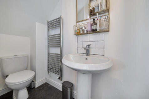 1364323-17-68e639...