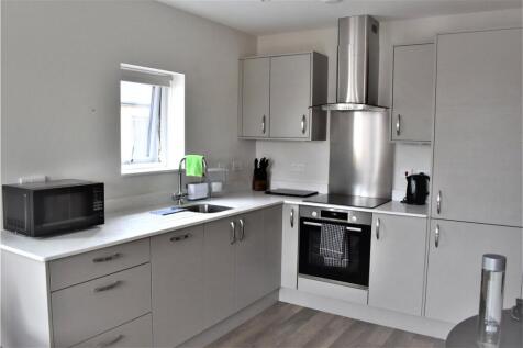 Steel Close, Newtown Road, Newbury, RG14 photo 4