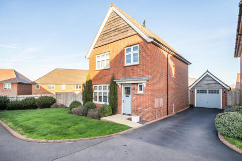 Warminster, BA12 - property photo