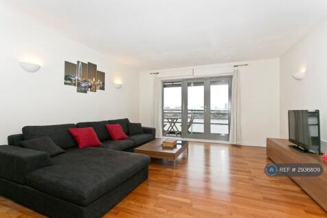 Lounge With River View