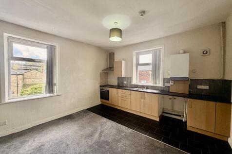 1-bed flat on Gannow Lane, Burnley, BB12, £550/mo