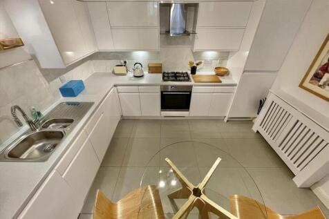 Kershaw Drive, Lancaster photo 5