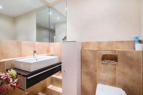 Ensuite Shower Ro...