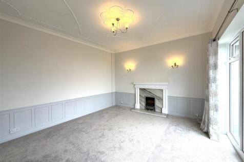 Clifton Drive, Lytham St. Annes photo 5
