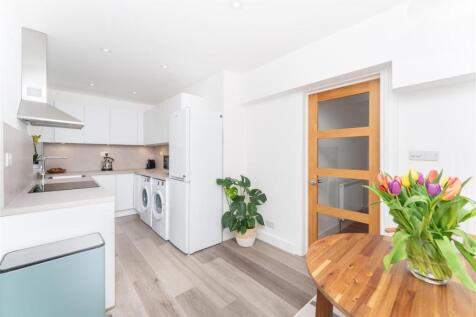 36 Stephenson Kict Diner 2.jpg